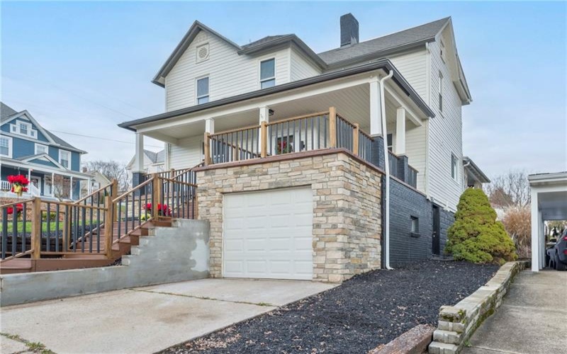 520 Washington St, Bentleyville, 15314, 3 Bedrooms Bedrooms, ,2 BathroomsBathrooms,Residential,For Sale,Washington St,1682624