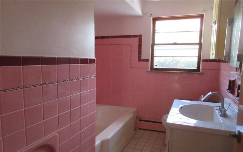1061 Grant Ave, Monessen, 15062, 3 Bedrooms Bedrooms, 6 Rooms Rooms,1 BathroomBathrooms,Residential,For Sale,Grant Ave,1687959