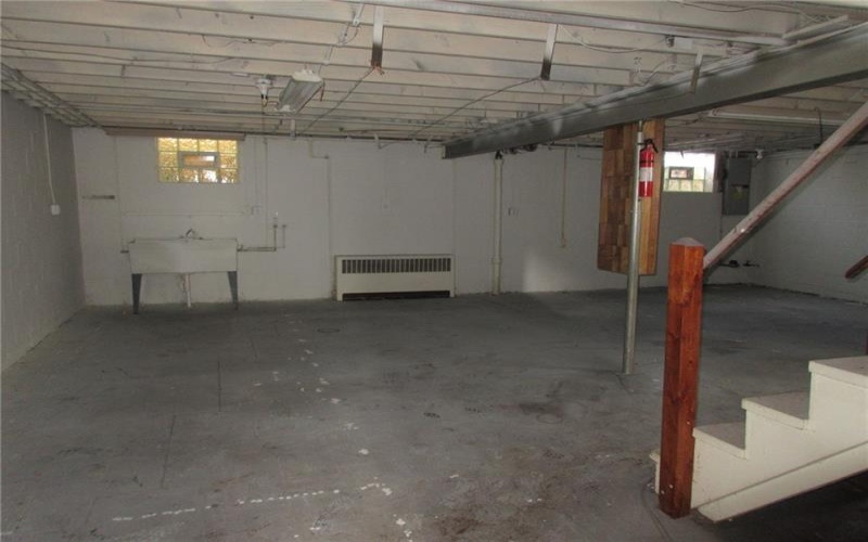 1061 Grant Ave, Monessen, 15062, 3 Bedrooms Bedrooms, 6 Rooms Rooms,1 BathroomBathrooms,Residential,For Sale,Grant Ave,1687959