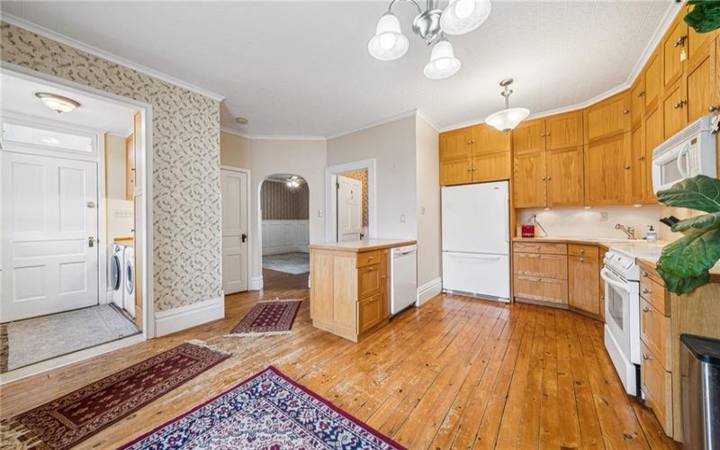 26 2nd Avenue, Scottdale, 15683, 3 Bedrooms Bedrooms, 6 Rooms Rooms,1.1 BathroomsBathrooms,Residential,For Sale,2nd Avenue,1699309