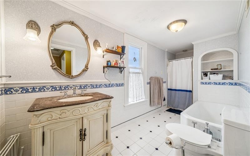26 2nd Avenue, Scottdale, 15683, 3 Bedrooms Bedrooms, 6 Rooms Rooms,1.1 BathroomsBathrooms,Residential,For Sale,2nd Avenue,1699309