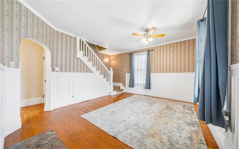 26 2nd Avenue, Scottdale, 15683, 3 Bedrooms Bedrooms, 6 Rooms Rooms,1.1 BathroomsBathrooms,Residential,For Sale,2nd Avenue,1699309