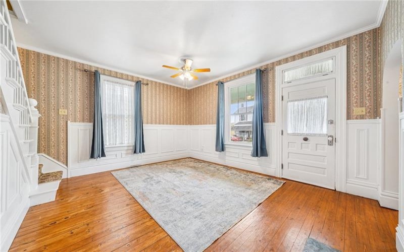 26 2nd Avenue, Scottdale, 15683, 3 Bedrooms Bedrooms, 6 Rooms Rooms,1.1 BathroomsBathrooms,Residential,For Sale,2nd Avenue,1699309