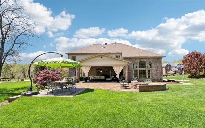 4613 Forest Ridge Court, Murrysville, 15668, 4 Bedrooms Bedrooms, 14 Rooms Rooms,5 BathroomsBathrooms,Residential,For Sale,Forest Ridge Court,1699402