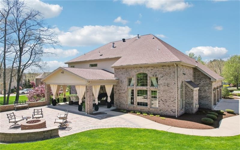 4613 Forest Ridge Court, Murrysville, 15668, 4 Bedrooms Bedrooms, 14 Rooms Rooms,5 BathroomsBathrooms,Residential,For Sale,Forest Ridge Court,1699402