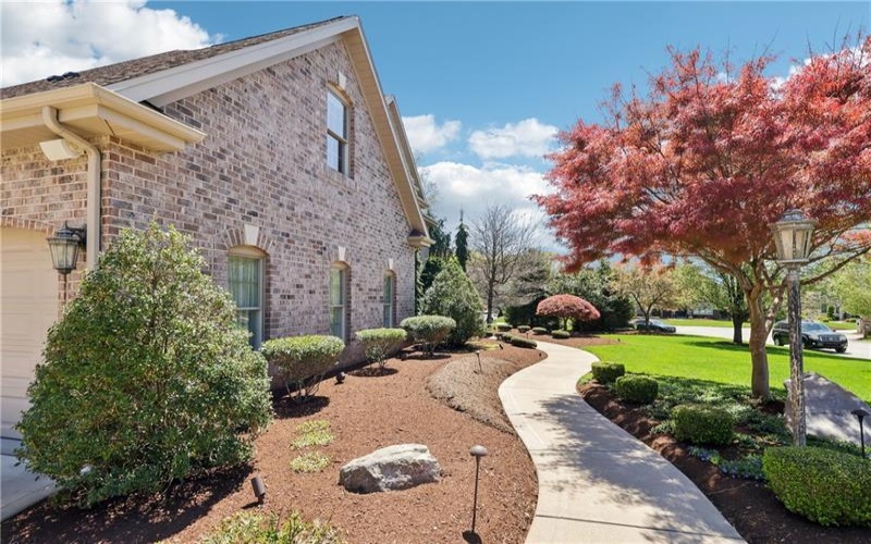 4613 Forest Ridge Court, Murrysville, 15668, 4 Bedrooms Bedrooms, 14 Rooms Rooms,5 BathroomsBathrooms,Residential,For Sale,Forest Ridge Court,1699402