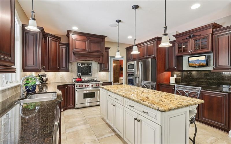 4613 Forest Ridge Court, Murrysville, 15668, 4 Bedrooms Bedrooms, 14 Rooms Rooms,5 BathroomsBathrooms,Residential,For Sale,Forest Ridge Court,1699402