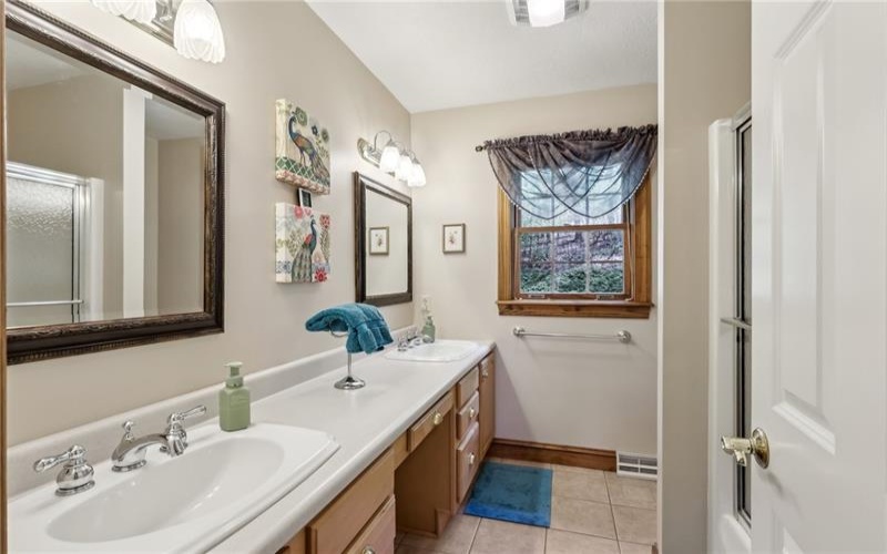 1003 Hunt Club Court, 15632, 15632, 4 Bedrooms Bedrooms, ,2.1 BathroomsBathrooms,Residential,For Sale,Hunt Club Court,1699442