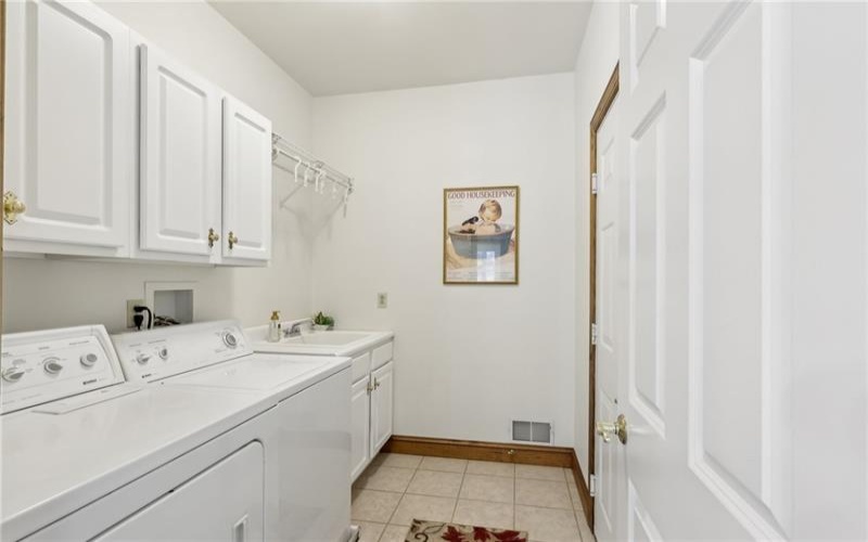 1003 Hunt Club Court, 15632, 15632, 4 Bedrooms Bedrooms, ,2.1 BathroomsBathrooms,Residential,For Sale,Hunt Club Court,1699442