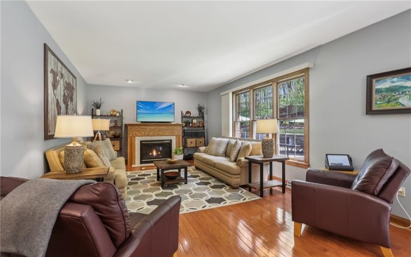 1003 Hunt Club Court, 15632, 15632, 4 Bedrooms Bedrooms, ,2.1 BathroomsBathrooms,Residential,For Sale,Hunt Club Court,1699442
