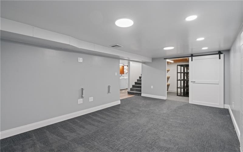 594 Penn Ave, Washington, 15301, 3 Bedrooms Bedrooms, 10 Rooms Rooms,2 BathroomsBathrooms,Residential,For Sale,Penn Ave,1699444