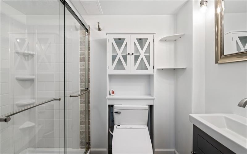 594 Penn Ave, Washington, 15301, 3 Bedrooms Bedrooms, 10 Rooms Rooms,2 BathroomsBathrooms,Residential,For Sale,Penn Ave,1699444