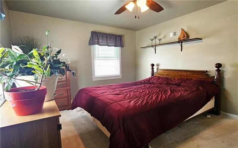 12 1/2 Vine St, Mt Pleasant, 15666, 3 Bedrooms Bedrooms, 6 Rooms Rooms,2 BathroomsBathrooms,Residential,For Sale,Vine St,1699470