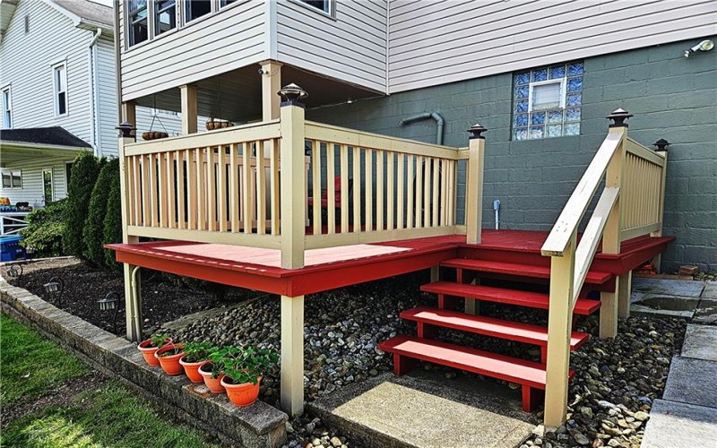 12 1/2 Vine St, Mt Pleasant, 15666, 3 Bedrooms Bedrooms, 6 Rooms Rooms,2 BathroomsBathrooms,Residential,For Sale,Vine St,1699470