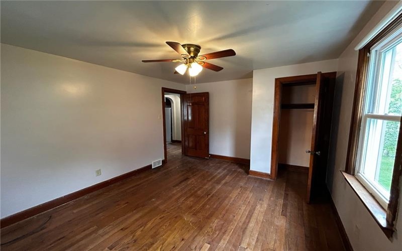 932 Franklin Ave, Connellsville, 15425, 4 Bedrooms Bedrooms, 7 Rooms Rooms,1.1 BathroomsBathrooms,Residential,For Sale,Franklin Ave,1699487