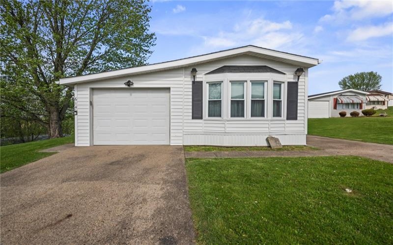 614 Lark Ln, Apollo, 15613, 3 Bedrooms Bedrooms, 7 Rooms Rooms,2 BathroomsBathrooms,Residential,For Sale,Lark Ln,1699291