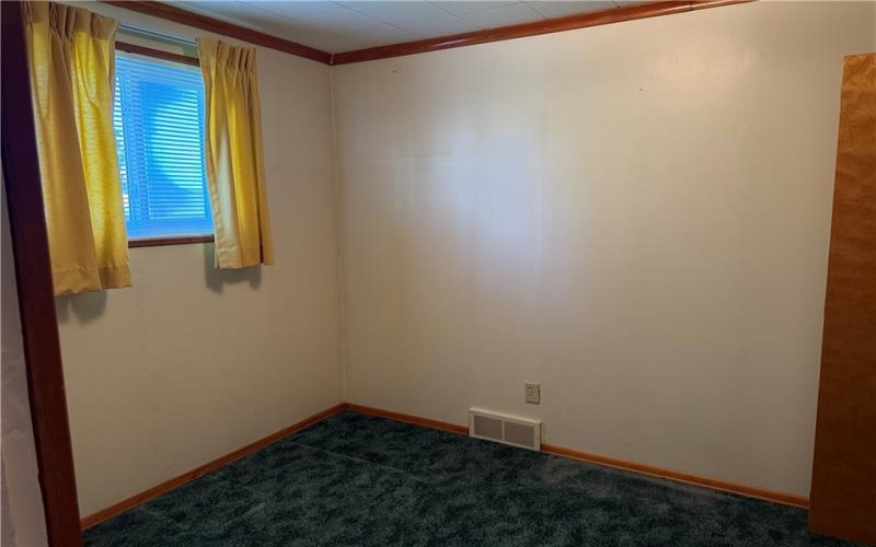 1354 Pittsburgh St, Scottdale, 15683, 3 Bedrooms Bedrooms, 9 Rooms Rooms,2 BathroomsBathrooms,Residential,For Sale,Pittsburgh St,1699354