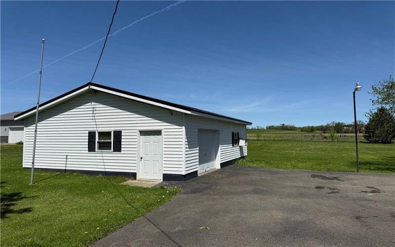 1354 Pittsburgh St, Scottdale, 15683, 3 Bedrooms Bedrooms, 9 Rooms Rooms,2 BathroomsBathrooms,Residential,For Sale,Pittsburgh St,1699354