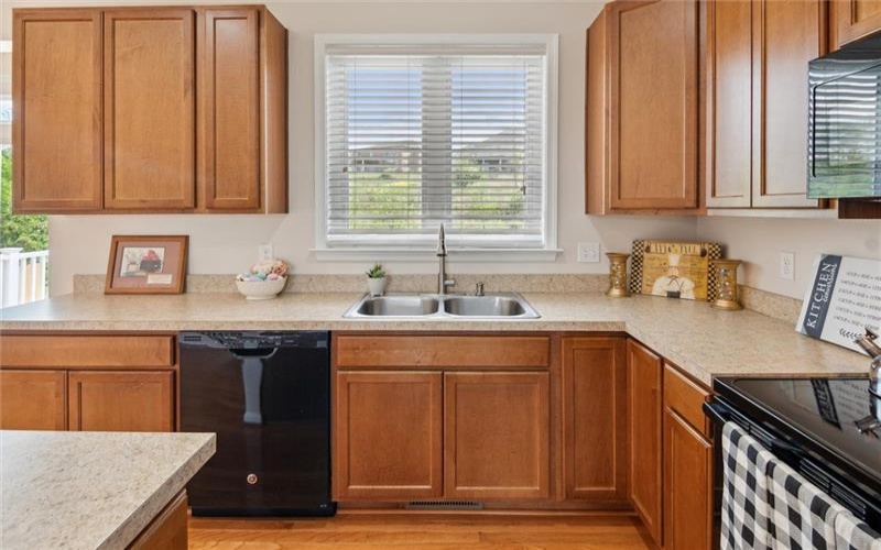 539 Gala Dr, Canonsburg, 15317, 4 Bedrooms Bedrooms, 8 Rooms Rooms,3.1 BathroomsBathrooms,Residential,For Sale,Gala Dr,1699365