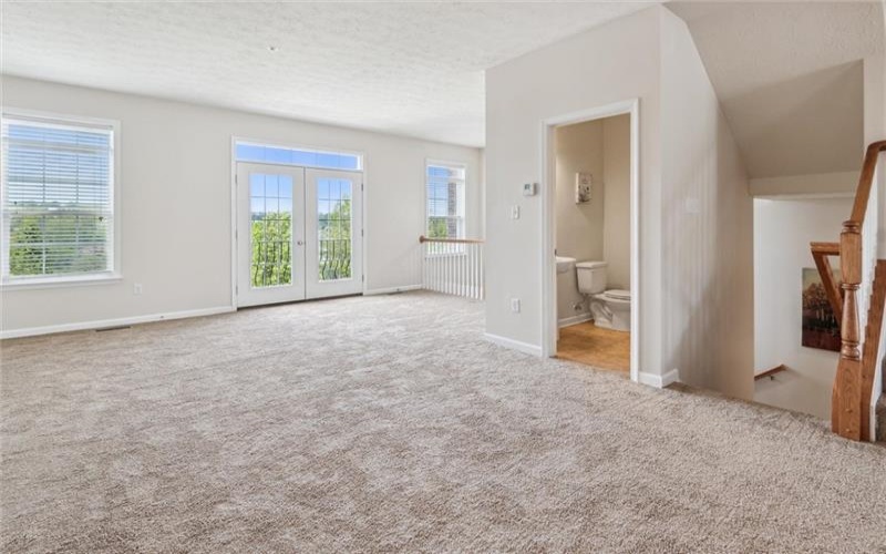 539 Gala Dr, Canonsburg, 15317, 4 Bedrooms Bedrooms, 8 Rooms Rooms,3.1 BathroomsBathrooms,Residential,For Sale,Gala Dr,1699365