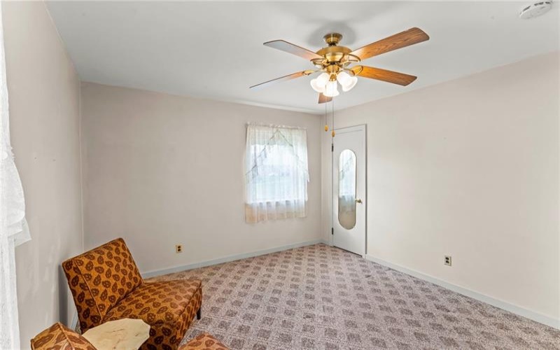 802 Gladden Road, Canonsburg, 15317, 2 Bedrooms Bedrooms, 8 Rooms Rooms,2 BathroomsBathrooms,Residential,For Sale,Gladden Road,1699389