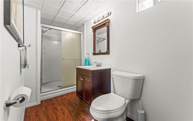 802 Gladden Road, Canonsburg, 15317, 2 Bedrooms Bedrooms, 8 Rooms Rooms,2 BathroomsBathrooms,Residential,For Sale,Gladden Road,1699389