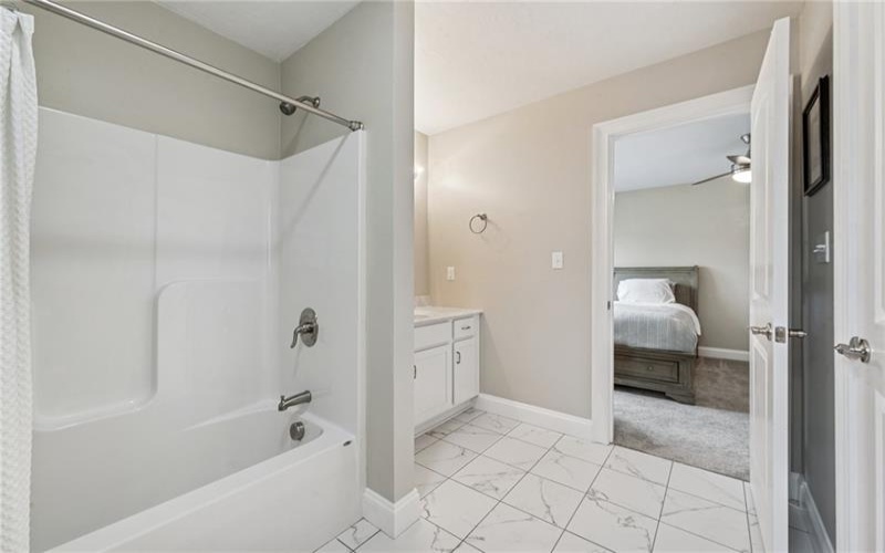 242 Plum St, Ligonier, 15658, 3 Bedrooms Bedrooms, 6 Rooms Rooms,2.1 BathroomsBathrooms,Residential,For Sale,Plum St,1699394
