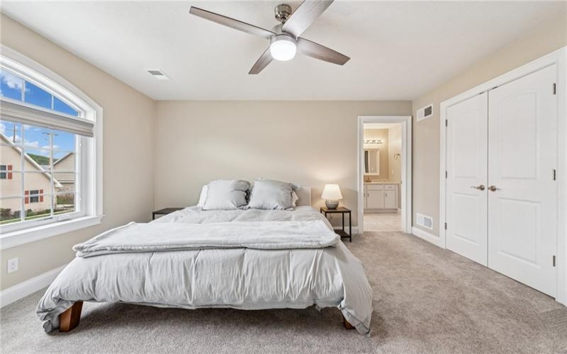 242 Plum St, Ligonier, 15658, 3 Bedrooms Bedrooms, 6 Rooms Rooms,2.1 BathroomsBathrooms,Residential,For Sale,Plum St,1699394