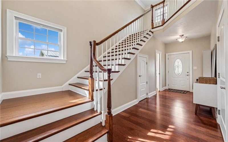 242 Plum St, Ligonier, 15658, 3 Bedrooms Bedrooms, 6 Rooms Rooms,2.1 BathroomsBathrooms,Residential,For Sale,Plum St,1699394