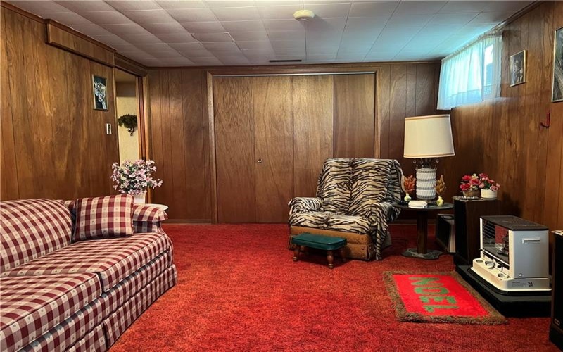 707 Caldwell Avenue, New Kensington, 15068, 2 Bedrooms Bedrooms, 7 Rooms Rooms,1.1 BathroomsBathrooms,Residential,For Sale,Caldwell Avenue,1699434