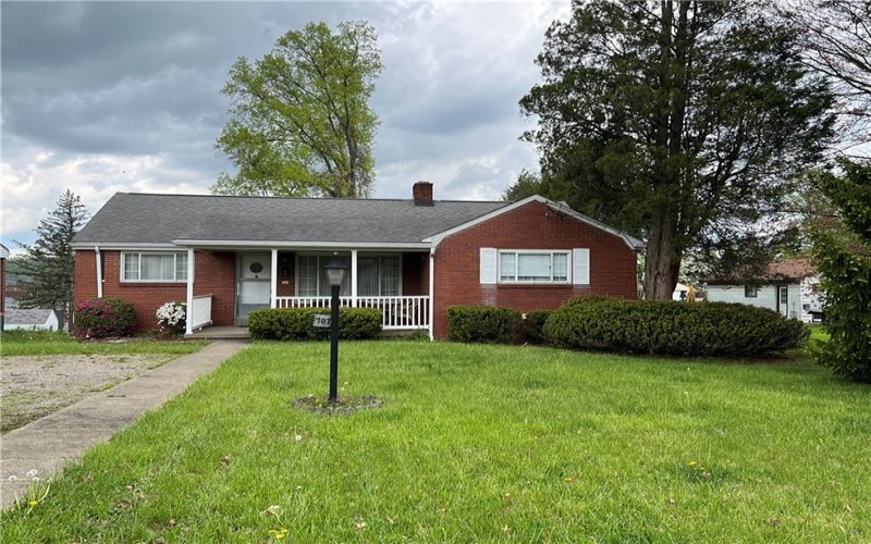 707 Caldwell Avenue, New Kensington, 15068, 2 Bedrooms Bedrooms, 7 Rooms Rooms,1.1 BathroomsBathrooms,Residential,For Sale,Caldwell Avenue,1699434