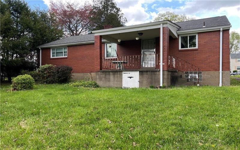 707 Caldwell Avenue, New Kensington, 15068, 2 Bedrooms Bedrooms, 7 Rooms Rooms,1.1 BathroomsBathrooms,Residential,For Sale,Caldwell Avenue,1699434