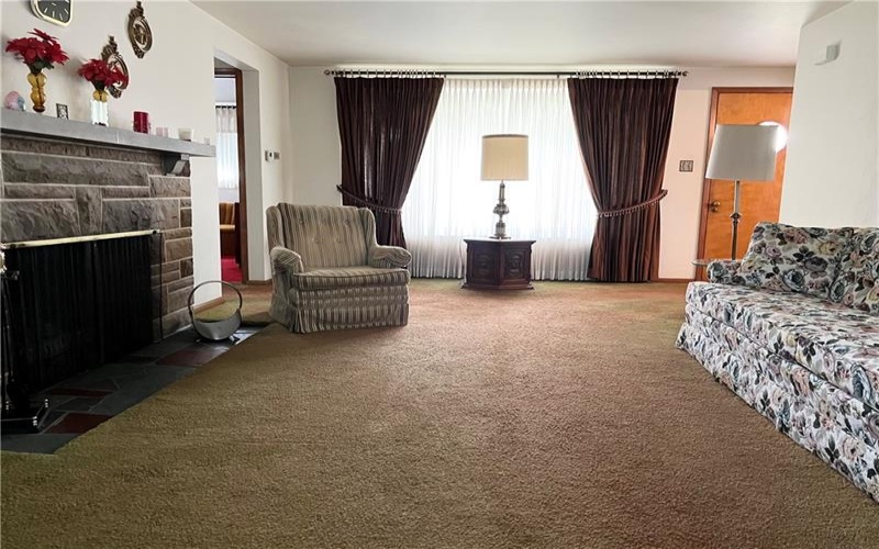 707 Caldwell Avenue, New Kensington, 15068, 2 Bedrooms Bedrooms, 7 Rooms Rooms,1.1 BathroomsBathrooms,Residential,For Sale,Caldwell Avenue,1699434