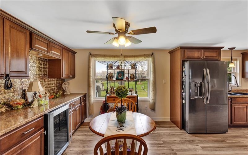 135 Rizzi Dr, Irwin, 15642, 3 Bedrooms Bedrooms, 8 Rooms Rooms,2.1 BathroomsBathrooms,Residential,For Sale,Rizzi Dr,1699464