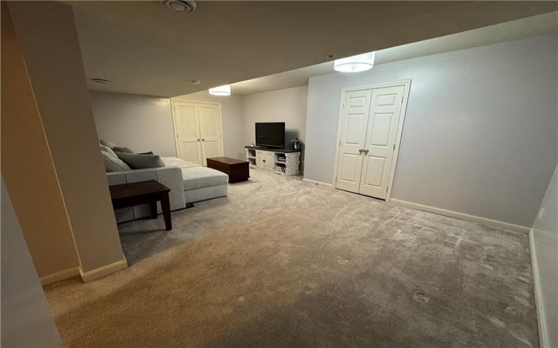 2001 Trillium Ct, Canonsburg, 15317, 3 Bedrooms Bedrooms, 9 Rooms Rooms,2.1 BathroomsBathrooms,Residential,For Sale,Trillium Ct,1699538
