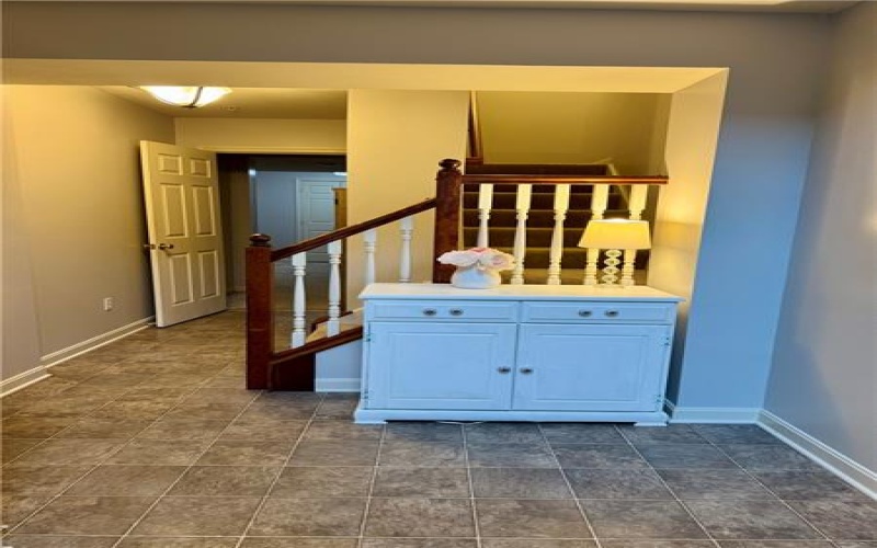 2001 Trillium Ct, Canonsburg, 15317, 3 Bedrooms Bedrooms, 9 Rooms Rooms,2.1 BathroomsBathrooms,Residential,For Sale,Trillium Ct,1699538