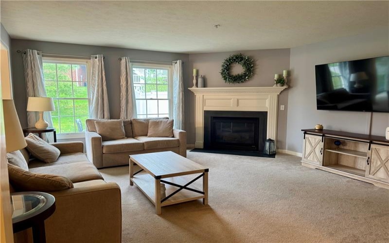 2001 Trillium Ct, Canonsburg, 15317, 3 Bedrooms Bedrooms, 9 Rooms Rooms,2.1 BathroomsBathrooms,Residential,For Sale,Trillium Ct,1699538