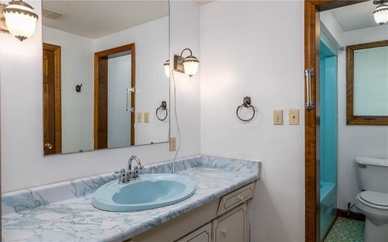 292 Franklin Farms Rd, Washington, 15301, 3 Bedrooms Bedrooms, 7 Rooms Rooms,2.1 BathroomsBathrooms,Residential,For Sale,Franklin Farms Rd,1699197