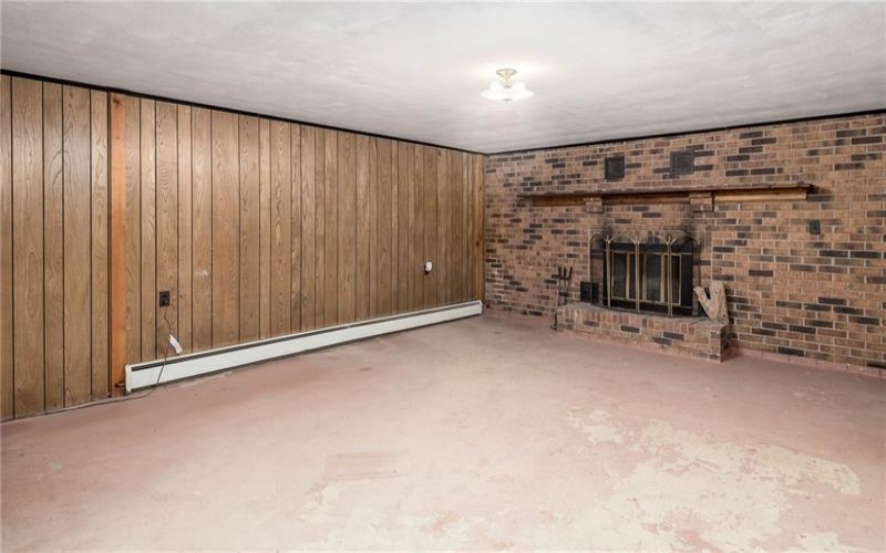 292 Franklin Farms Rd, Washington, 15301, 3 Bedrooms Bedrooms, 7 Rooms Rooms,2.1 BathroomsBathrooms,Residential,For Sale,Franklin Farms Rd,1699197