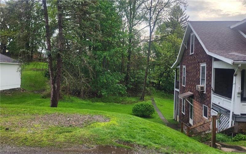8 Lewis Ave, Washington, 15301, 3 Bedrooms Bedrooms, ,1 BathroomBathrooms,Residential,For Sale,Lewis Ave,1699379
