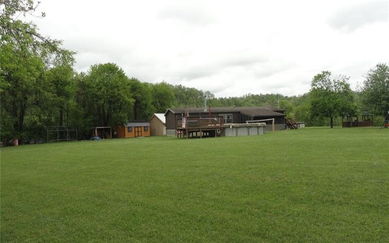 406 Davistown Road, Mount Morris, 15349, 3 Bedrooms Bedrooms, 6 Rooms Rooms,2 BathroomsBathrooms,Residential,For Sale,Davistown Road,1699424