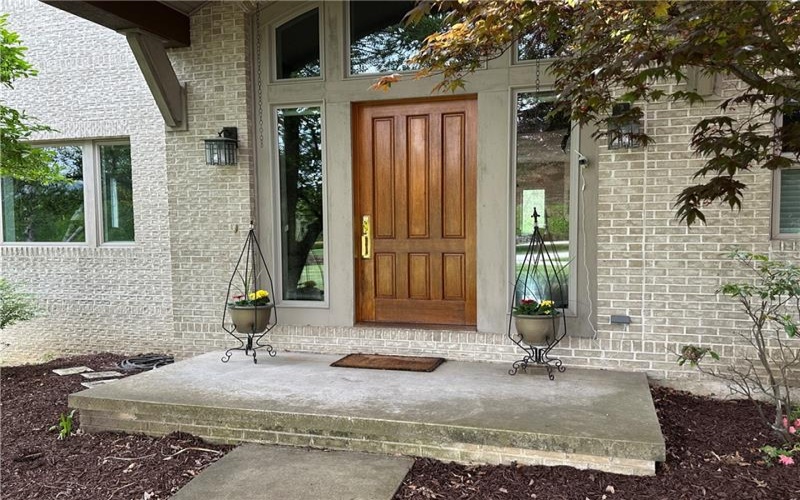 337 Saratoga Drive, Uniontown, 15401, 4 Bedrooms Bedrooms, ,3.2 BathroomsBathrooms,Residential,For Sale,Saratoga Drive,1699518