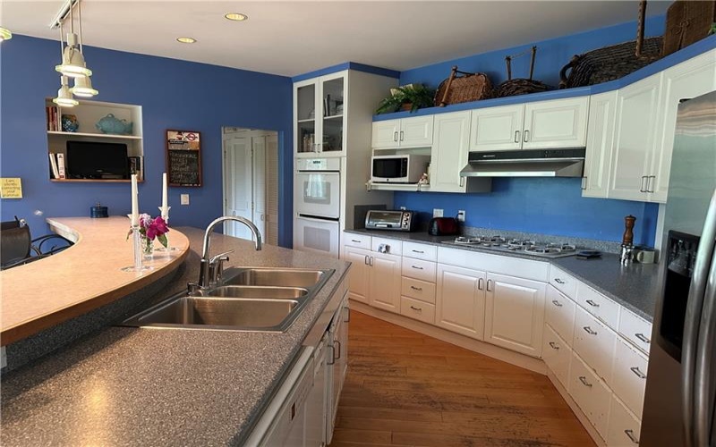 337 Saratoga Drive, Uniontown, 15401, 4 Bedrooms Bedrooms, ,3.2 BathroomsBathrooms,Residential,For Sale,Saratoga Drive,1699518