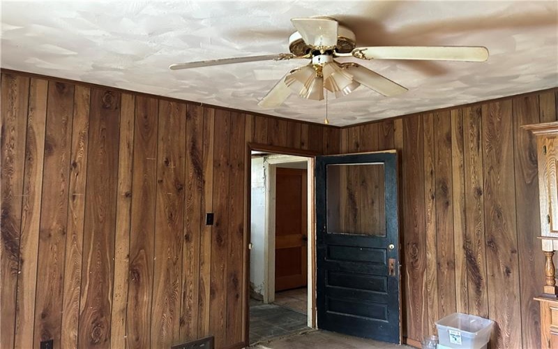 1706 Constitution Blvd, New Kensington, 15068, 3 Bedrooms Bedrooms, ,1 BathroomBathrooms,Residential,For Sale,Constitution Blvd,1699542