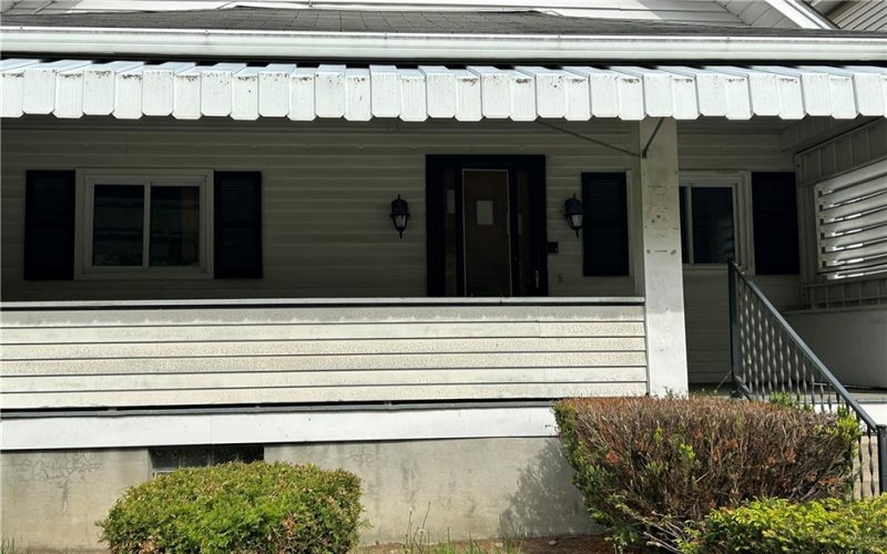 1706 Constitution Blvd, New Kensington, 15068, 3 Bedrooms Bedrooms, ,1 BathroomBathrooms,Residential,For Sale,Constitution Blvd,1699542