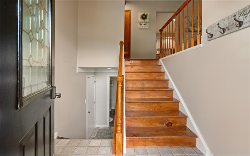 56 Russ St, Uniontown, 15401, 4 Bedrooms Bedrooms, 10 Rooms Rooms,3 BathroomsBathrooms,Residential,For Sale,Russ St,1699561