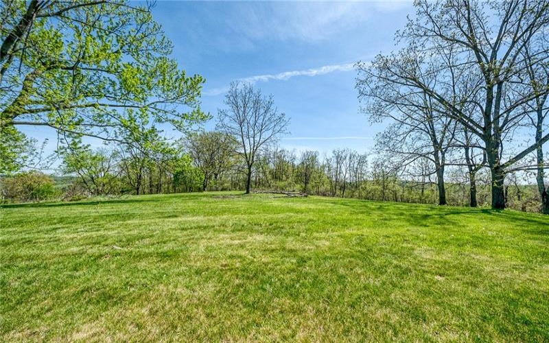 9 Saw Mill Ln, Hickory, 15340, 4 Bedrooms Bedrooms, ,4 BathroomsBathrooms,Residential,For Sale,Saw Mill Ln,1699570