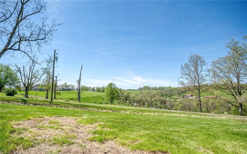 9 Saw Mill Ln, Hickory, 15340, 4 Bedrooms Bedrooms, ,4 BathroomsBathrooms,Residential,For Sale,Saw Mill Ln,1699570