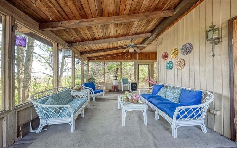 9 Saw Mill Ln, Hickory, 15340, 4 Bedrooms Bedrooms, ,4 BathroomsBathrooms,Residential,For Sale,Saw Mill Ln,1699570