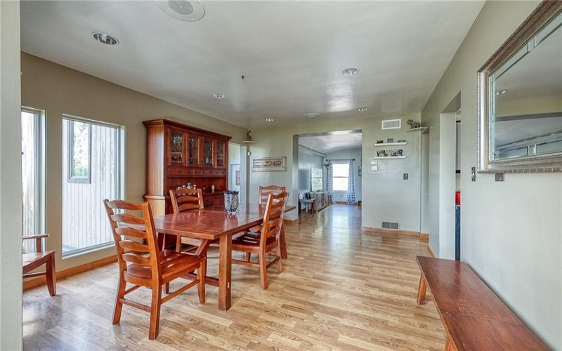 9 Saw Mill Ln, Hickory, 15340, 4 Bedrooms Bedrooms, ,4 BathroomsBathrooms,Residential,For Sale,Saw Mill Ln,1699570